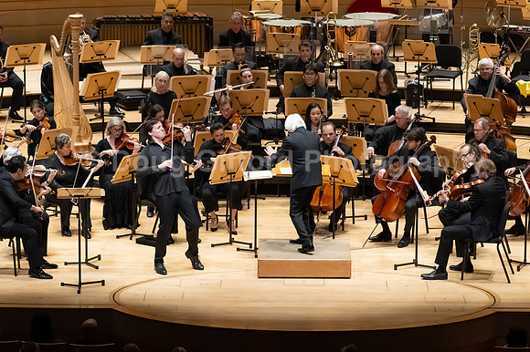 Pacific Symphony - Joshua Bell & Larisa Martínez: Voice & the Violin