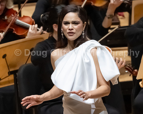 Pacific Symphony - Joshua Bell & Larisa Martínez: Voice & the Violin