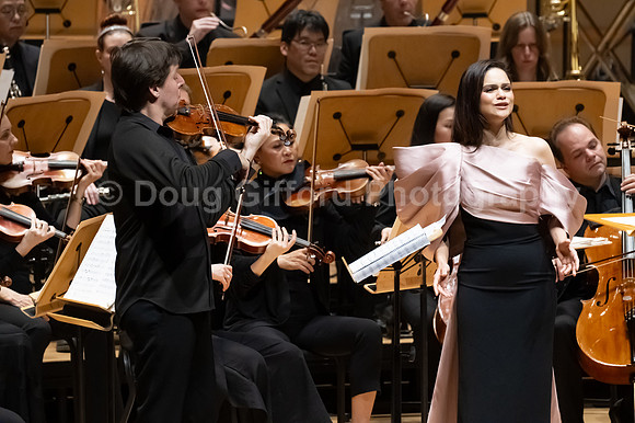 Pacific Symphony - Joshua Bell & Larisa Martínez: Voice & the Violin
