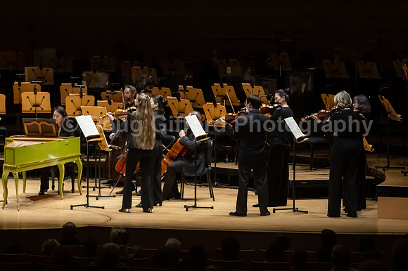 Pacific Symphony - Four Seasons & Strauss