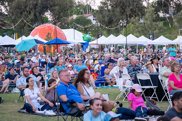 Pacific Symphony - Symphony in the Cities, Missionj Viejo