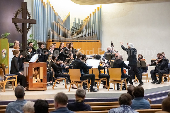 Pacific Symphony and the Pacific Chorale will present a “Concert for Healing”