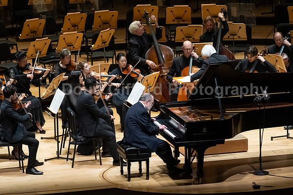 Pacific Symphony - Carmina Burana & Bach