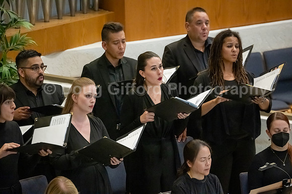 Pacific Symphony and the Pacific Chorale will present a “Concert for Healing”