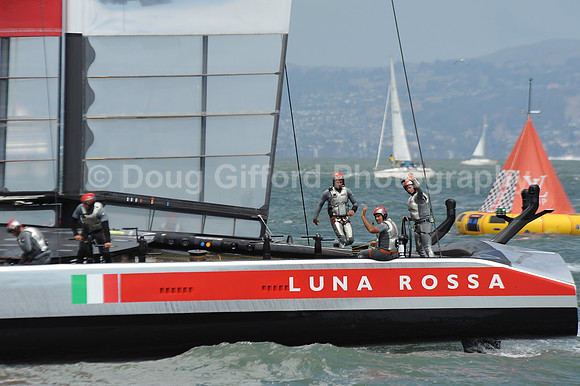 Louis Vuitton Cup Finals - Race 6