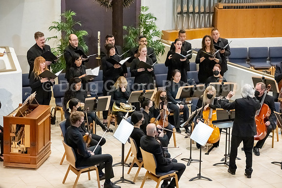 Pacific Symphony and the Pacific Chorale will present a “Concert for Healing”