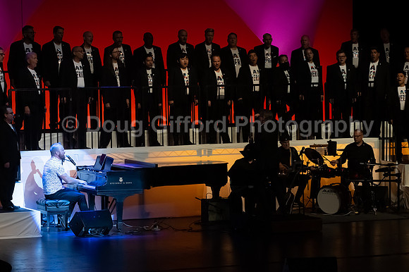 MenAlive - OC Gay Men's Chorus / "I am America"