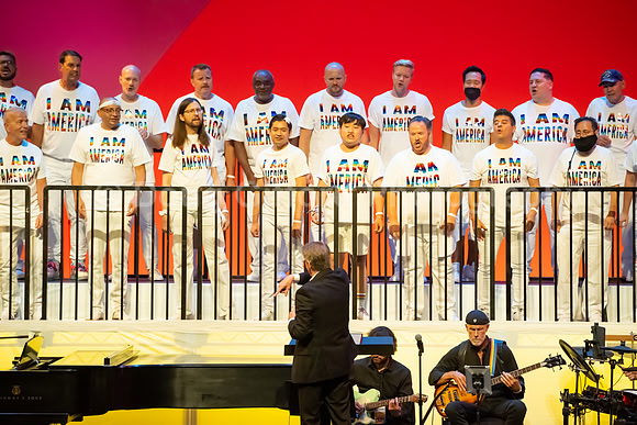 MenAlive - OC Gay Men's Chorus / "I am America"