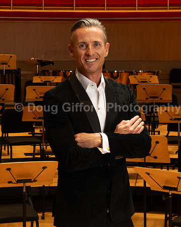 Portraits of the Pacific Symphony Artistic & Music Director Designate, Alexander Shelley and Pacific Symphony Principal Pops Conductor, Enrico Lopez-Yañez