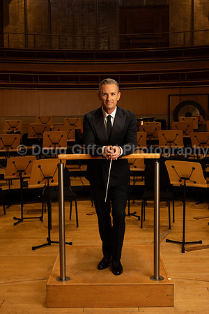 Media Portraits of Alexander Shelley, the Pacific Symphony's new Artistic and Music Director