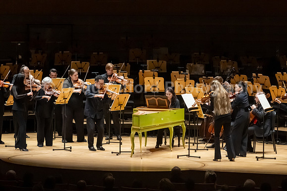 Pacific Symphony - Four Seasons & Strauss