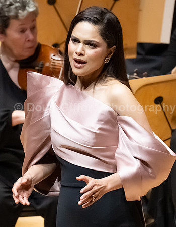 Pacific Symphony - Joshua Bell & Larisa Martínez: Voice & the Violin