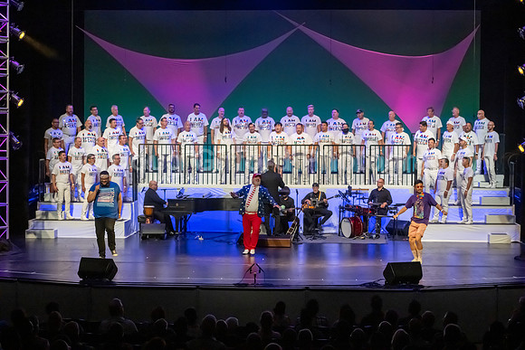 MenAlive - OC Gay Men's Chorus / "I am America"