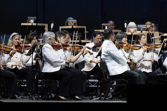 Pacific Symphony - Tchaikovsky Spectacular – Concert of Hope