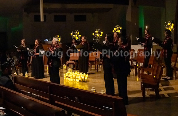 Pacific Chorale - Carols by Candlelight