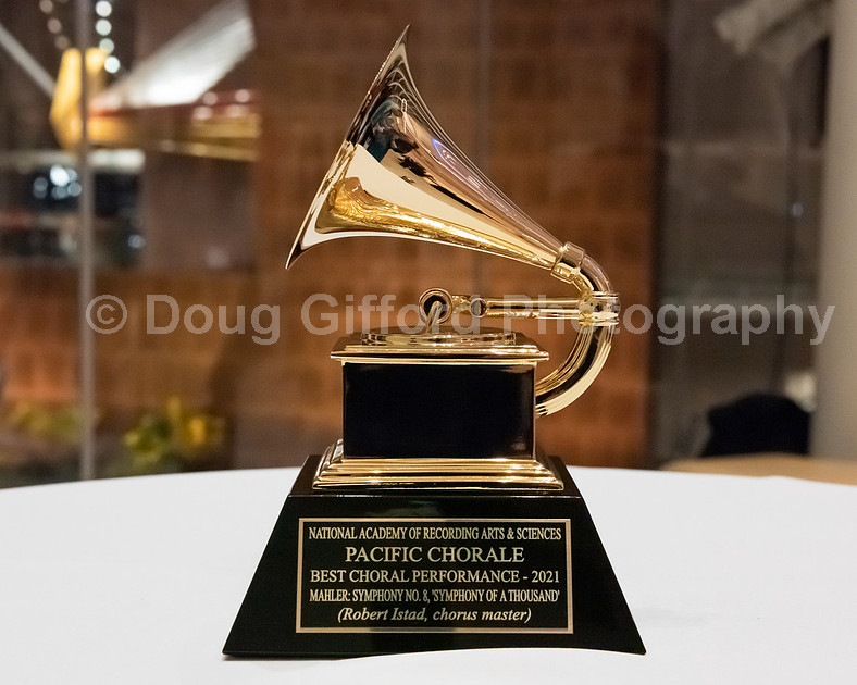 Pacific Chorale / Durufle' & Hagen