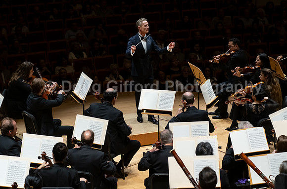 Pacific Symphony - Shelley Conducts Scheherazade