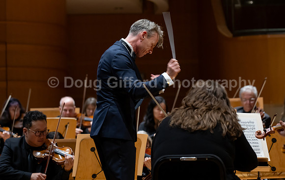 Pacific Symphony - Shelley Conducts Scheherazade