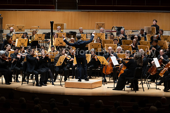 Pacific Symphony - Shelley Conducts Scheherazade