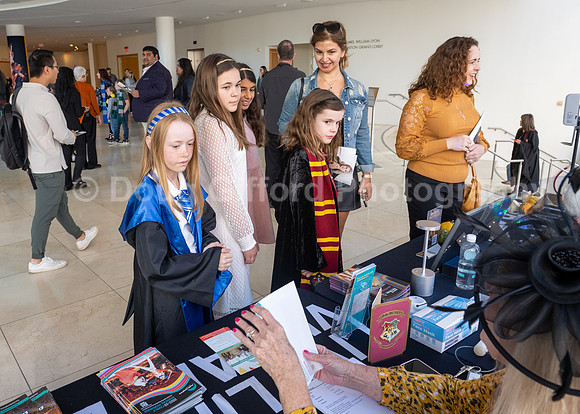 Pacific Symphony “Harry Potter and the Sorcerer’s Stone” in Concert