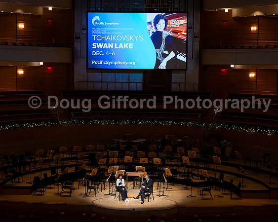 Pacific Symphony - Tchaikovsky’s Swan Lake 120425