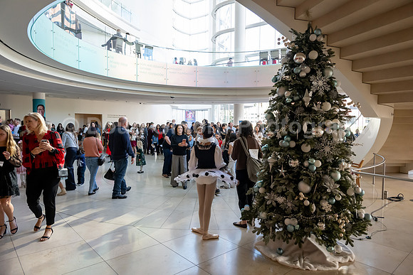 Pacific Symphony - The Nutcracker for Kids!