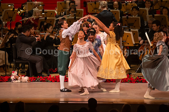 Pacific Symphony - The Nutcracker for Kids!