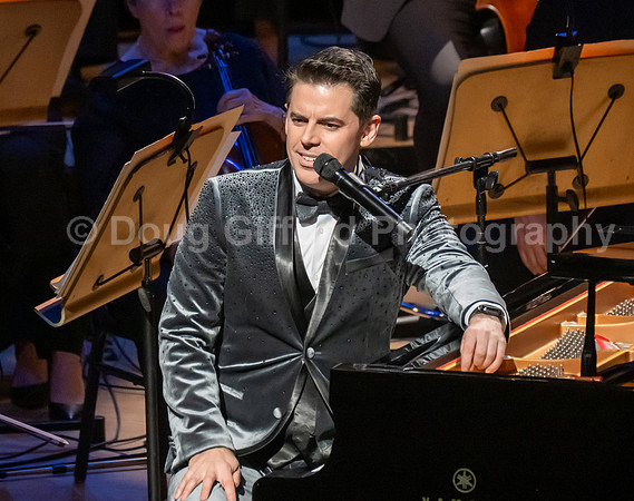 Pacific Symphony - A Rat Pack Christmas with Tony DeSare