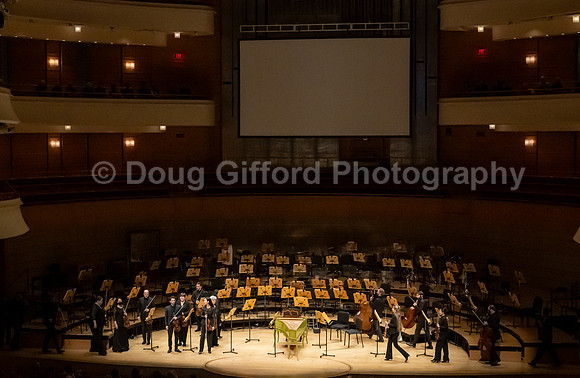 Pacific Symphony - Four Seasons & Strauss