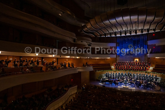 Pacific Chorale – “Tis the Season”