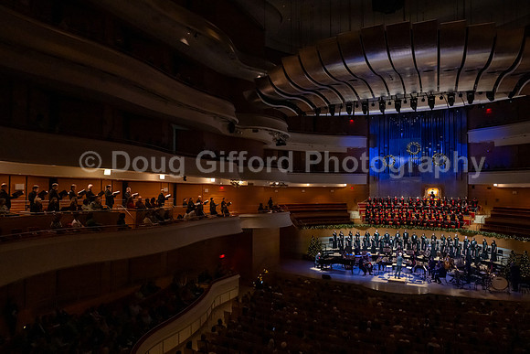 Pacific Chorale – “Tis the Season”