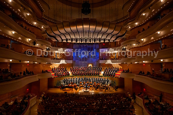 Pacific Chorale – “Tis the Season”