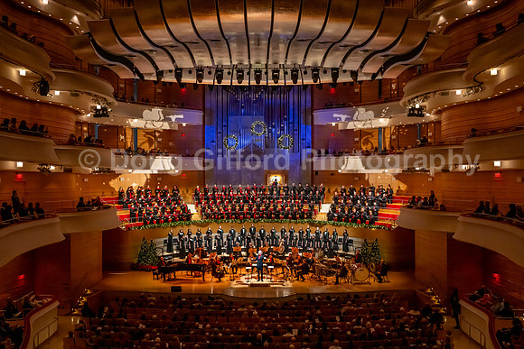Pacific Chorale – “Tis the Season”