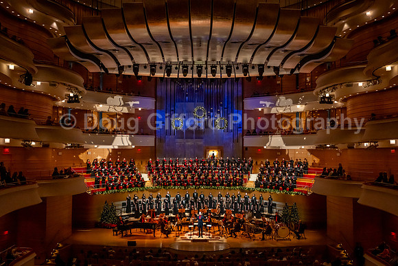 Pacific Chorale – “Tis the Season”