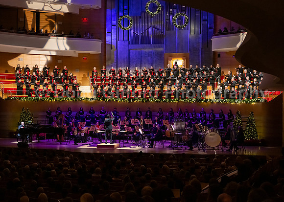 Pacific Chorale – “Tis the Season”