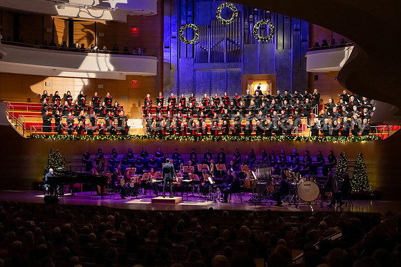 Pacific Chorale – “Tis the Season”