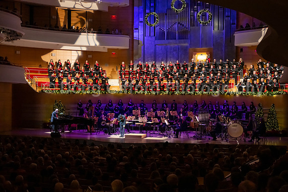 Pacific Chorale – “Tis the Season”