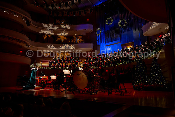 Pacific Chorale – “Tis the Season”