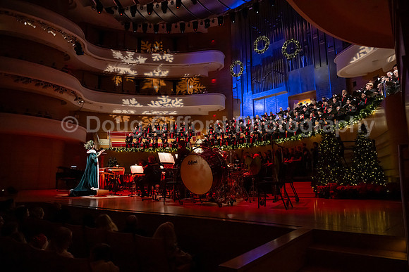 Pacific Chorale – “Tis the Season”