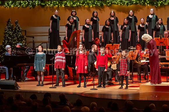 Pacific Chorale – “Tis the Season”