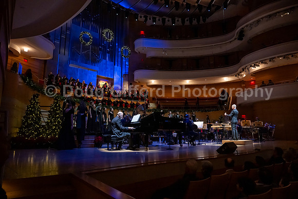 Pacific Chorale – “Tis the Season”