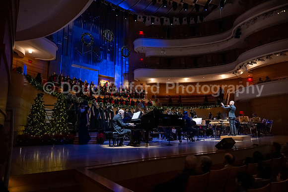 Pacific Chorale – “Tis the Season”