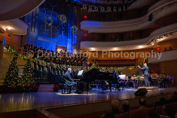 Pacific Chorale – “Tis the Season”