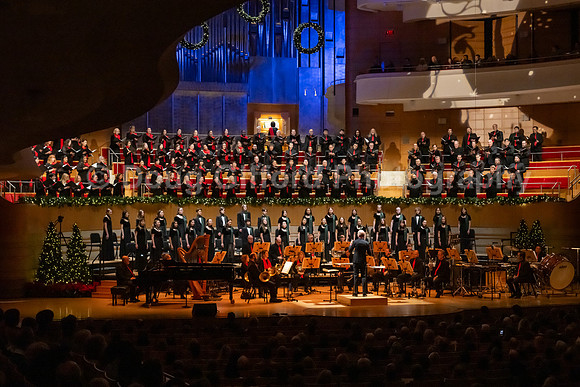 Pacific Chorale – “Tis the Season”