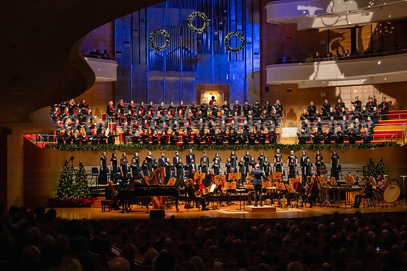 Pacific Chorale – “Tis the Season”