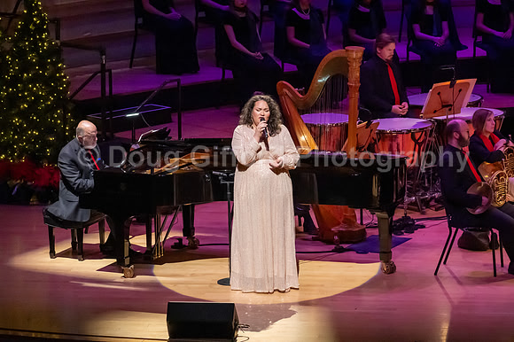 Pacific Chorale – “Tis the Season”