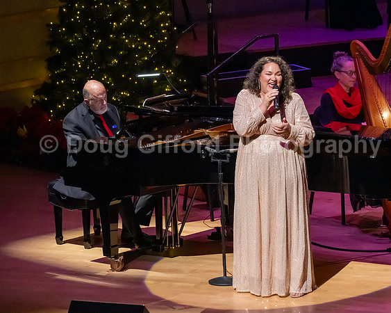 Pacific Chorale – “Tis the Season”