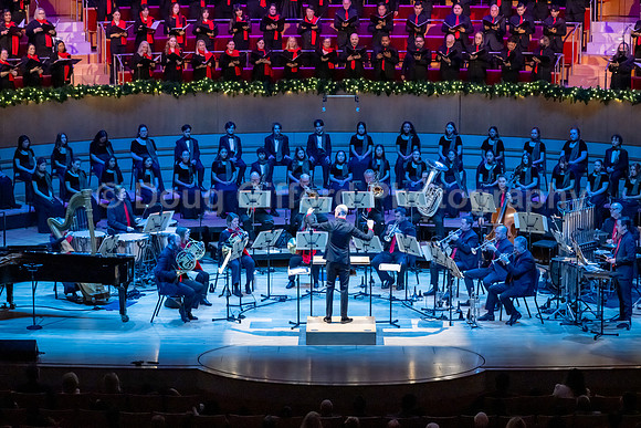 Pacific Chorale – “Tis the Season”
