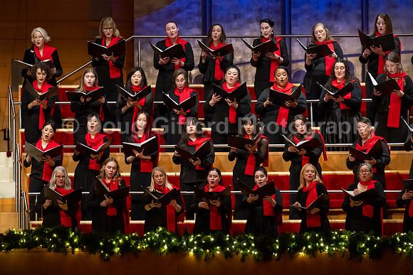Pacific Chorale – “Tis the Season”