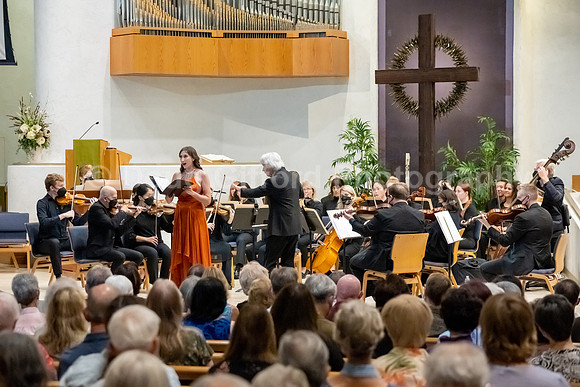 Pacific Symphony and the Pacific Chorale will present a “Concert for Healing”